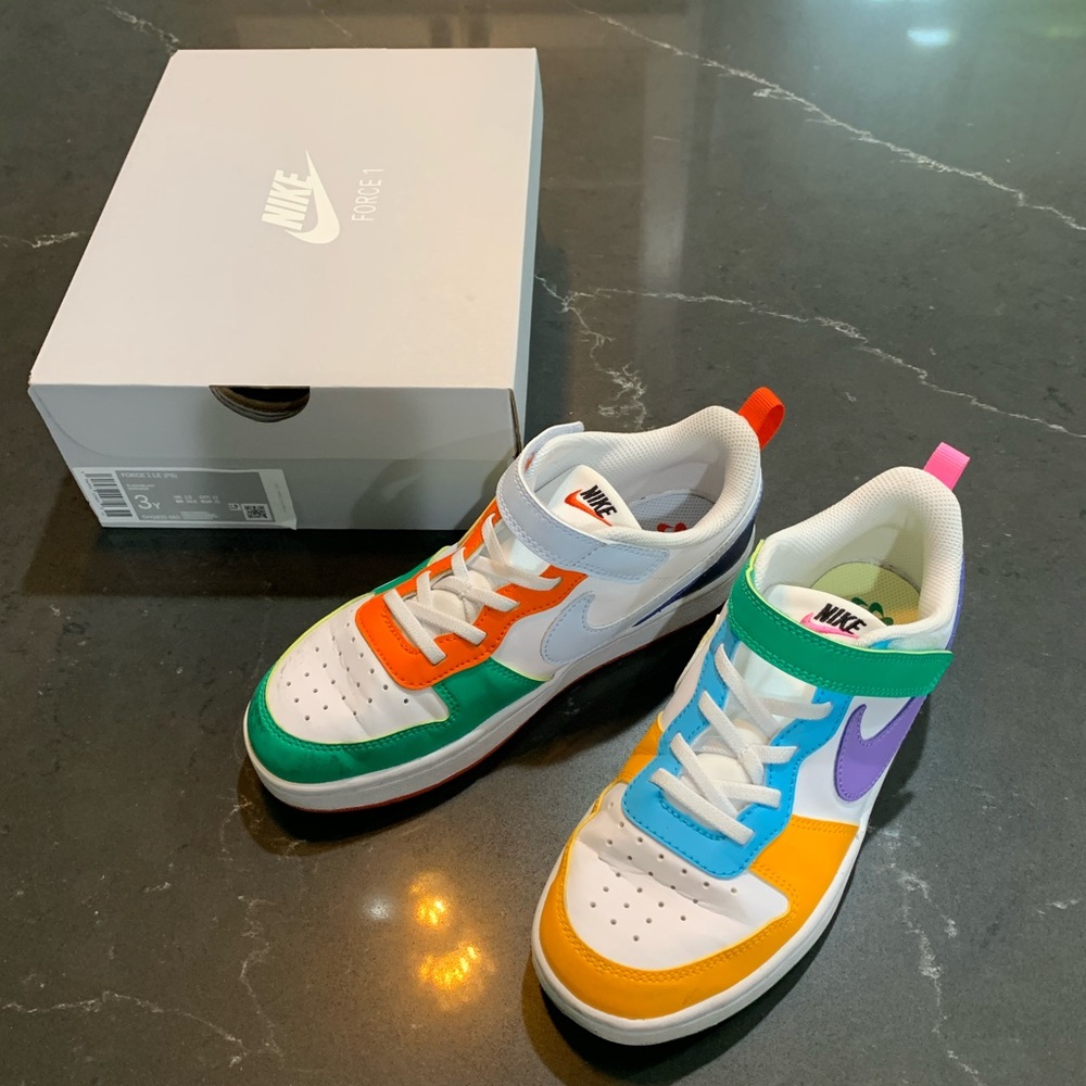 Nike Force 1 Little Kids Size 3 / Multi Color